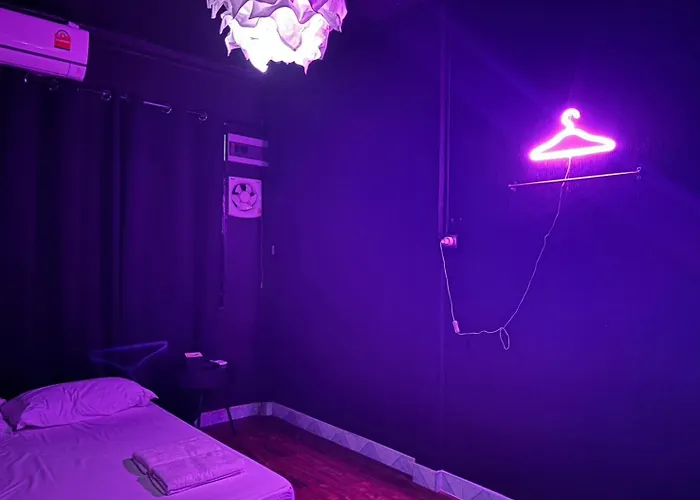 Hostel Doctor Alien Don Mueang