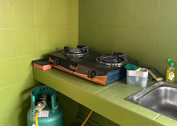 Doctor Alien Don Mueang Hostel *