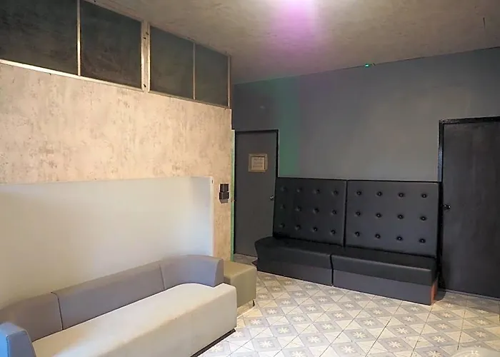 Hostel Doctor Alien Don Mueang Bangkok